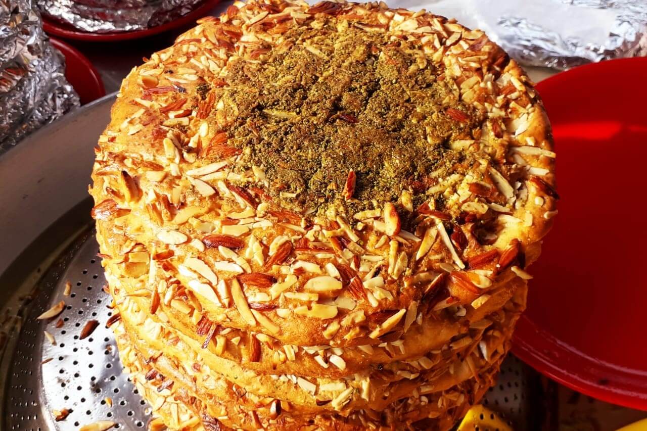 best food of lucknow sheermal